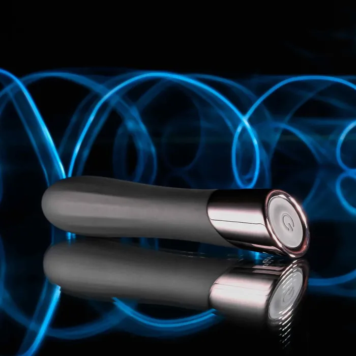 Evolved Vibrators Evolved BACK IN Black 119 cm USB Rechargeable Bullet Evolved Vibrators Evolved BACK IN Black 119 cm USB Rechargeable Bullet