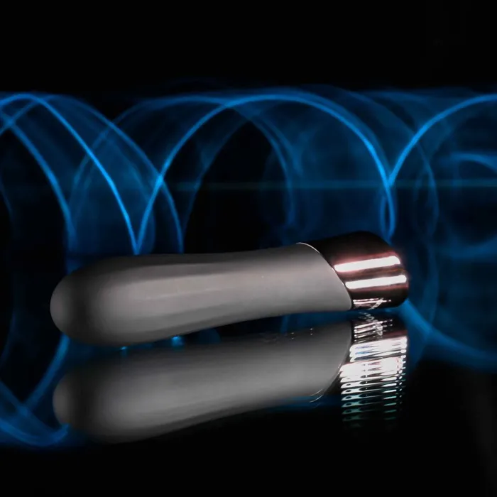 Evolved Vibrators Evolved BACK IN Black 119 cm USB Rechargeable Bullet Evolved Vibrators Evolved BACK IN Black 119 cm USB Rechargeable Bullet
