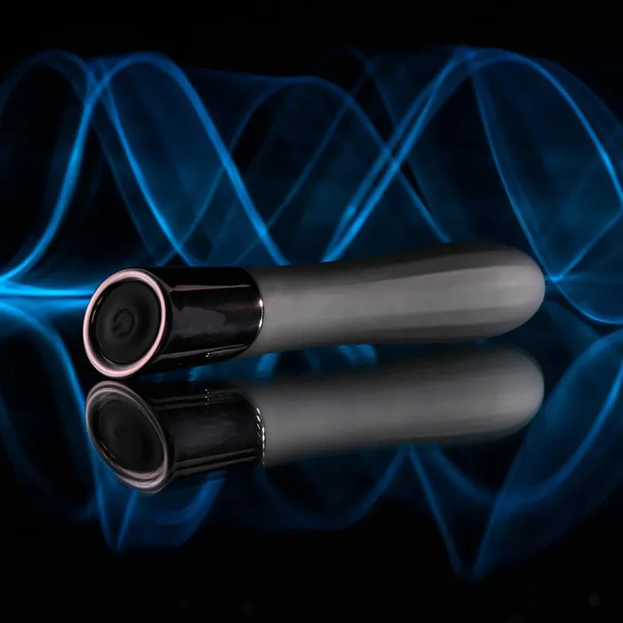Evolved Vibrators Evolved BACK IN Black 119 cm USB Rechargeable Bullet Evolved Vibrators Evolved BACK IN Black 119 cm USB Rechargeable Bullet