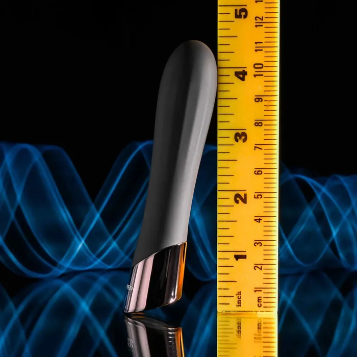 Evolved Vibrators Evolved BACK IN Black 119 cm USB Rechargeable Bullet Evolved Vibrators Evolved BACK IN Black 119 cm USB Rechargeable Bullet