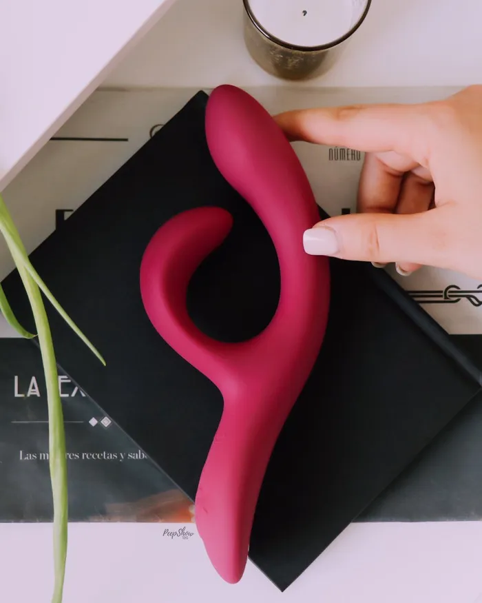 Female Sex Toys WeVibe Nova 2 UltraFlexible Rabbit Vibrator WeVibe