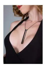 Vibrators LE WAND LE WAND CHROME VIBRATING NECKLACE ROSE GOLD